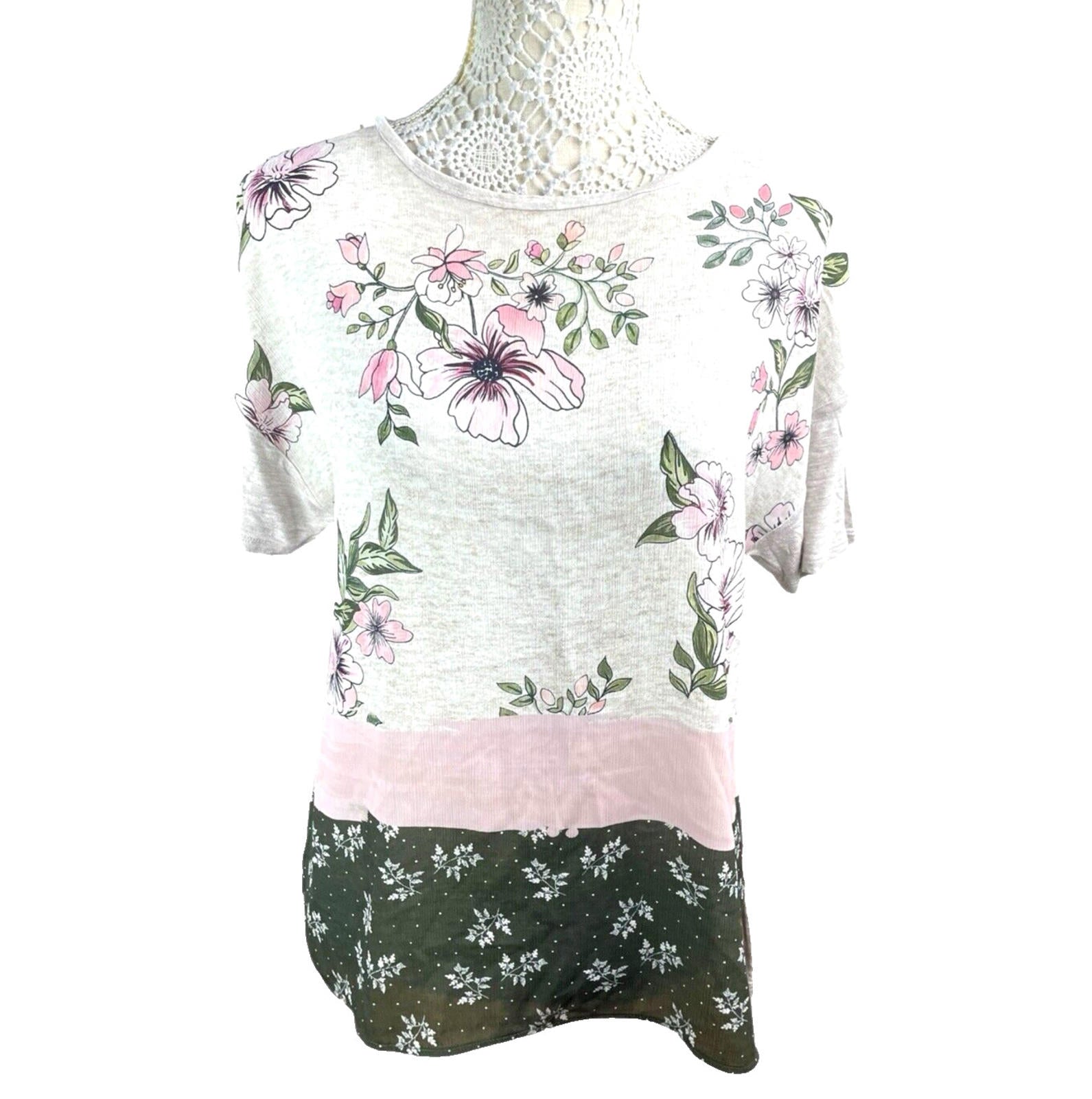 Stradivarius Floral Top Women’s UK Size M Short Sleeve Crew Neck Colour Block