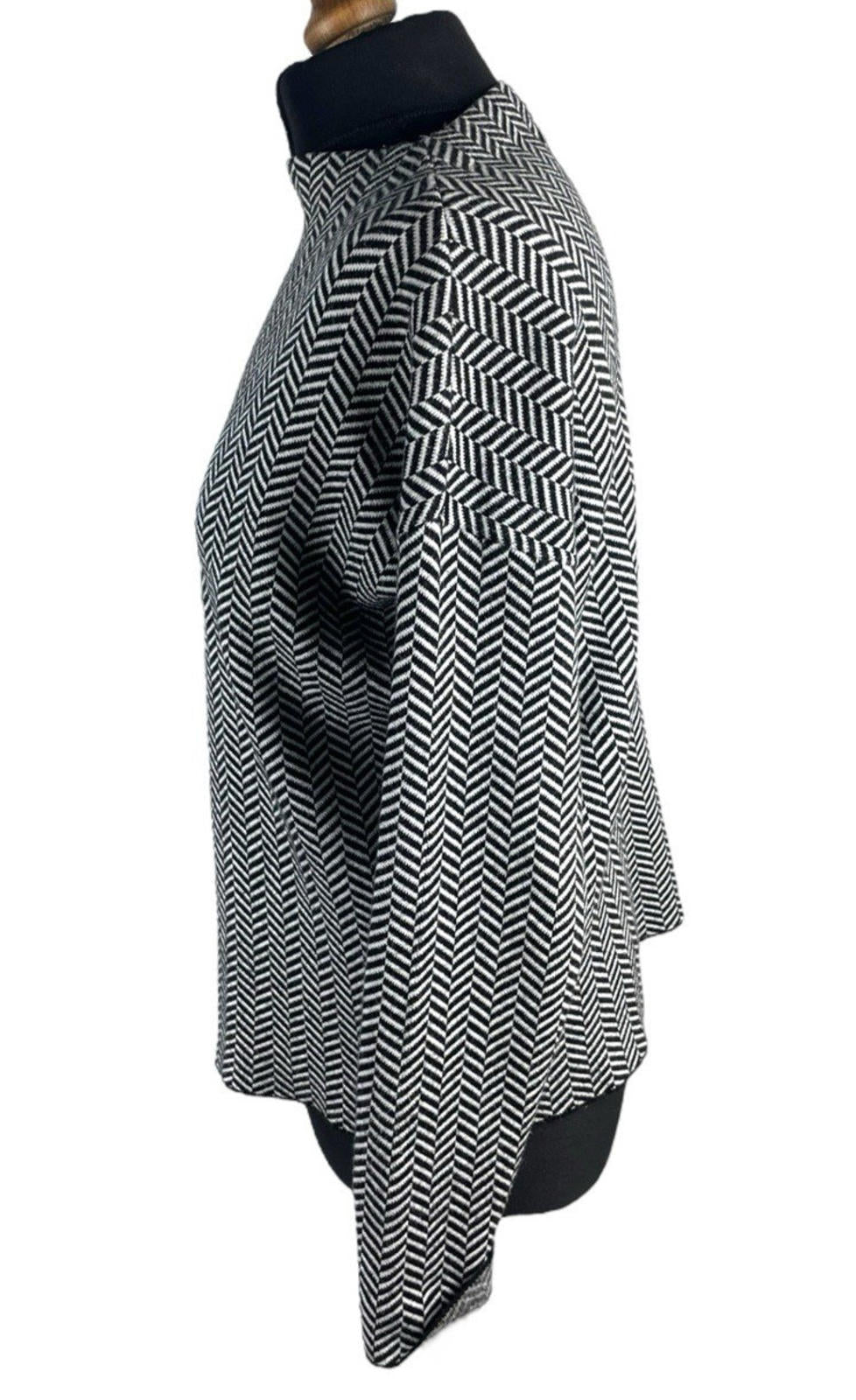 Tahari Black & White Jumper Open Neck Mid Length Women’s UK Size M