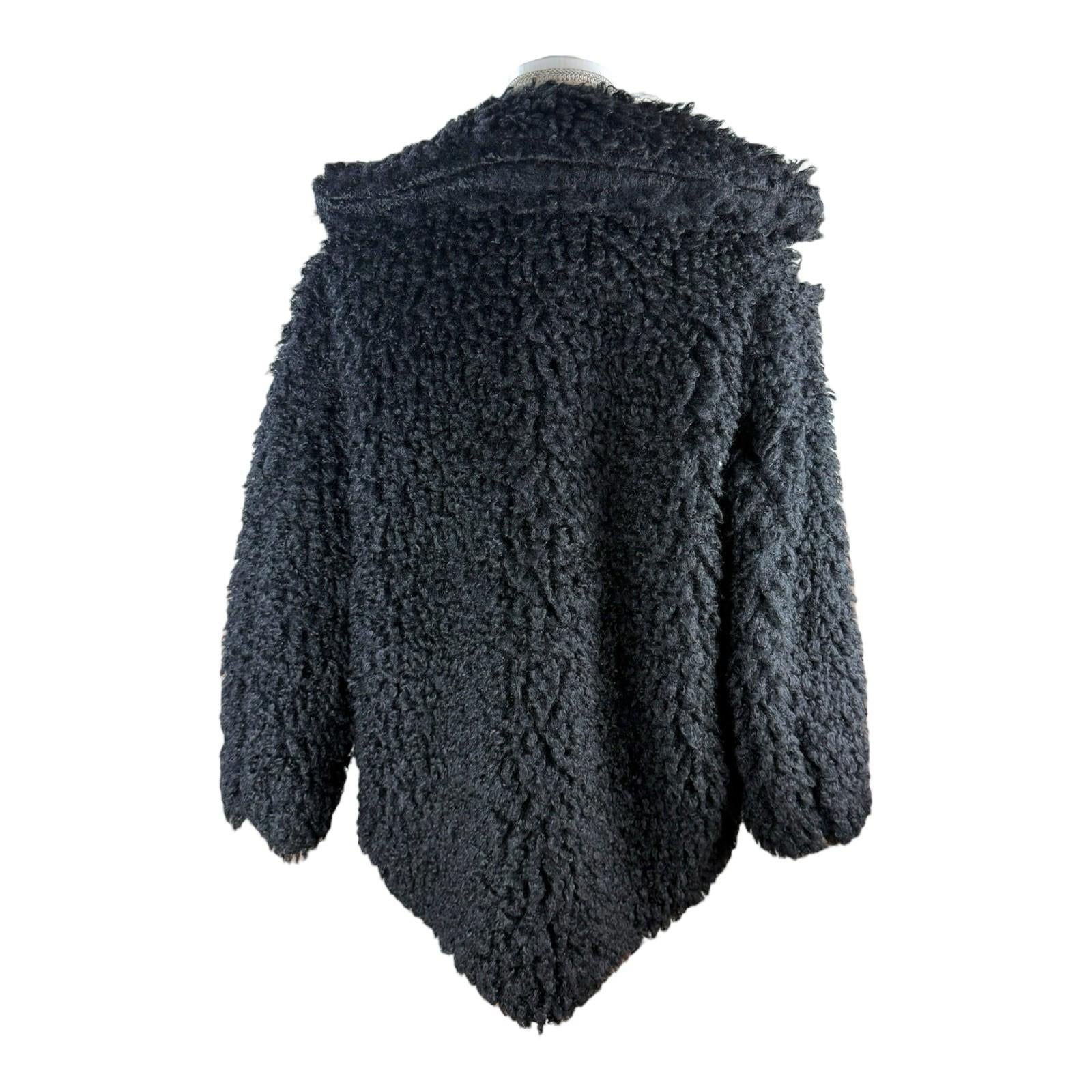 Boohoo Black Teddy Fleece Coat Relaxed Fit Collared Women’s UK Size 10