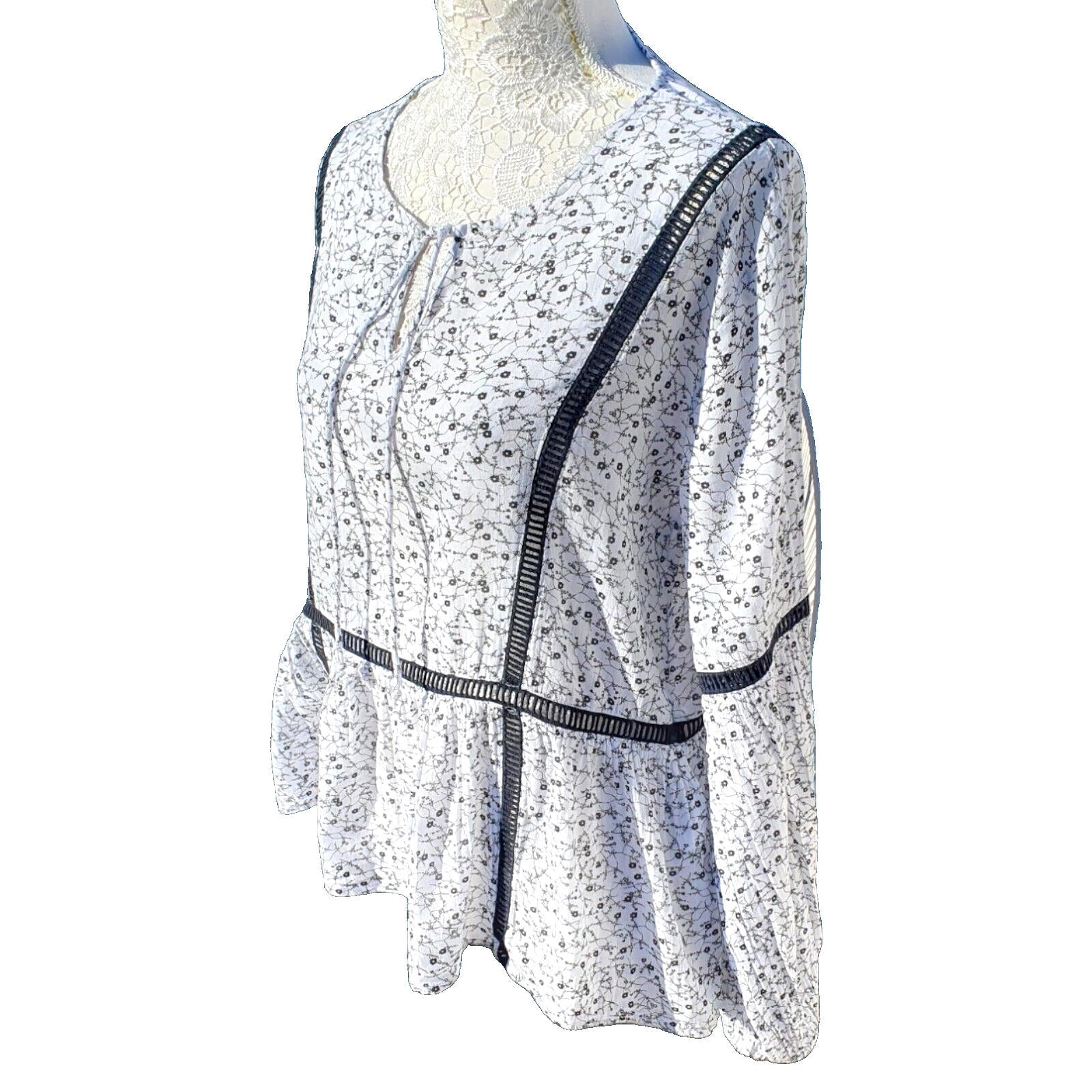 Jacqueline de Yong Off White Floral Crochet Trim Blouse Women's UK Size 10