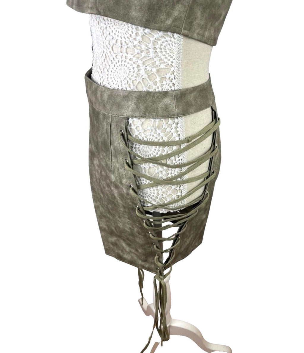 Pretty Little Thing Lace-Up Skirt & Croptop Set Women’s UK Size 8 Faux Leather