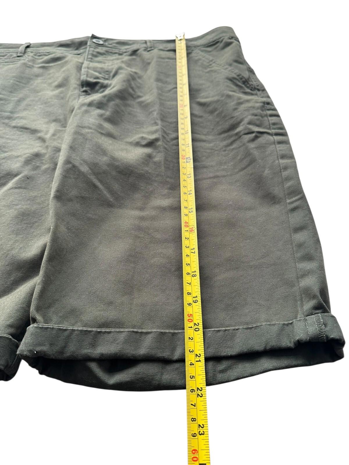Kangol Shorts Men's UK Size XL Khaki Green Embroidered Button Up Heavy Duty