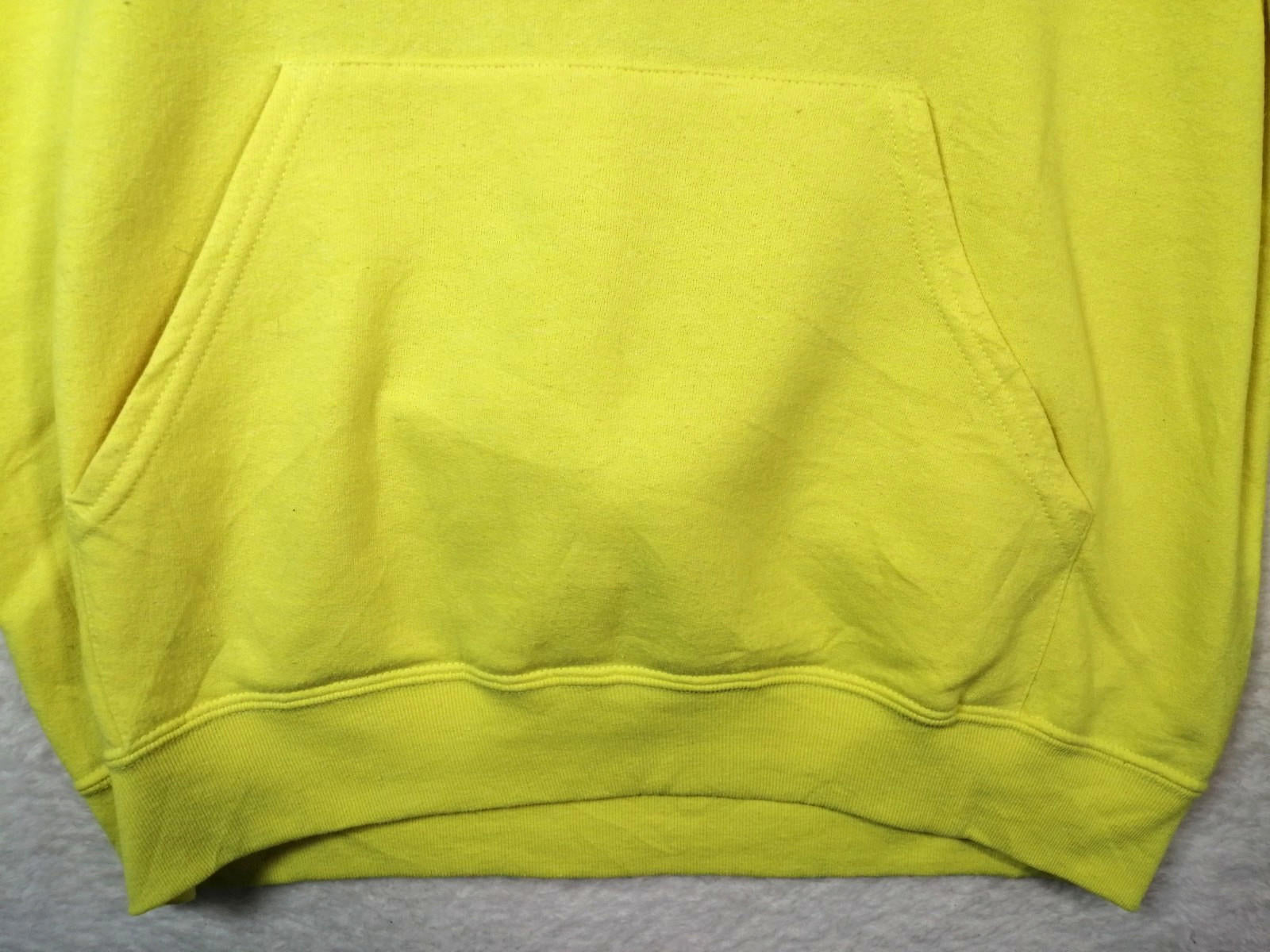 Boston BSSC Champions Hoodie Men's Size M Yellow Jersey Hooded Pockets Sports