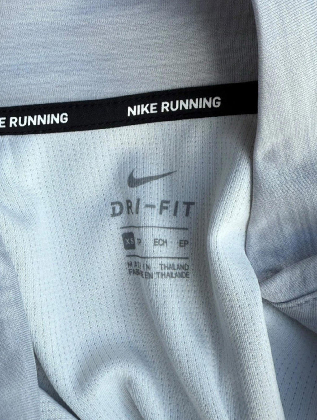 Nike Running Top Womens XS Grey 1/4 Zip Dri-Fit Pullover Activewear Thumbholes