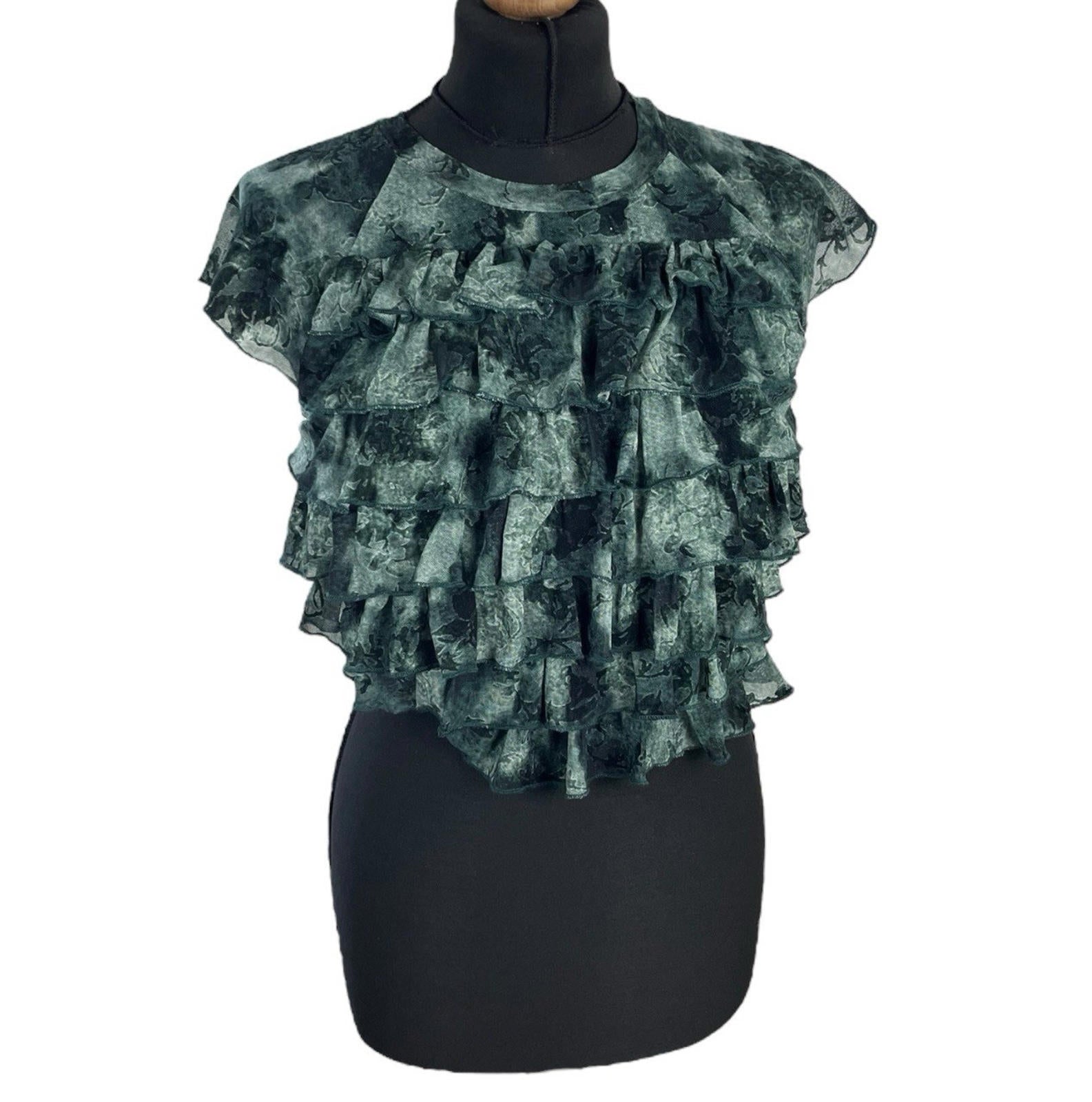 Pretty Little Thing Green Croptop Ruffle Layered High Beck Women’s UK Size 8