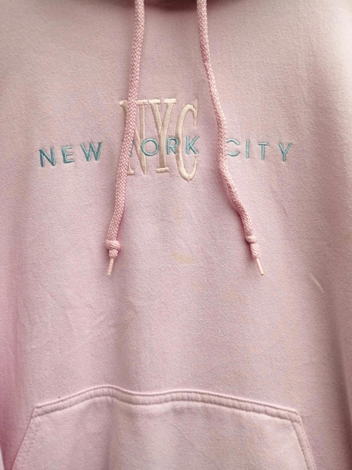 New York City Embroidered Hoodie Men's Size M Pink Jersey Hooded Pockets Sports