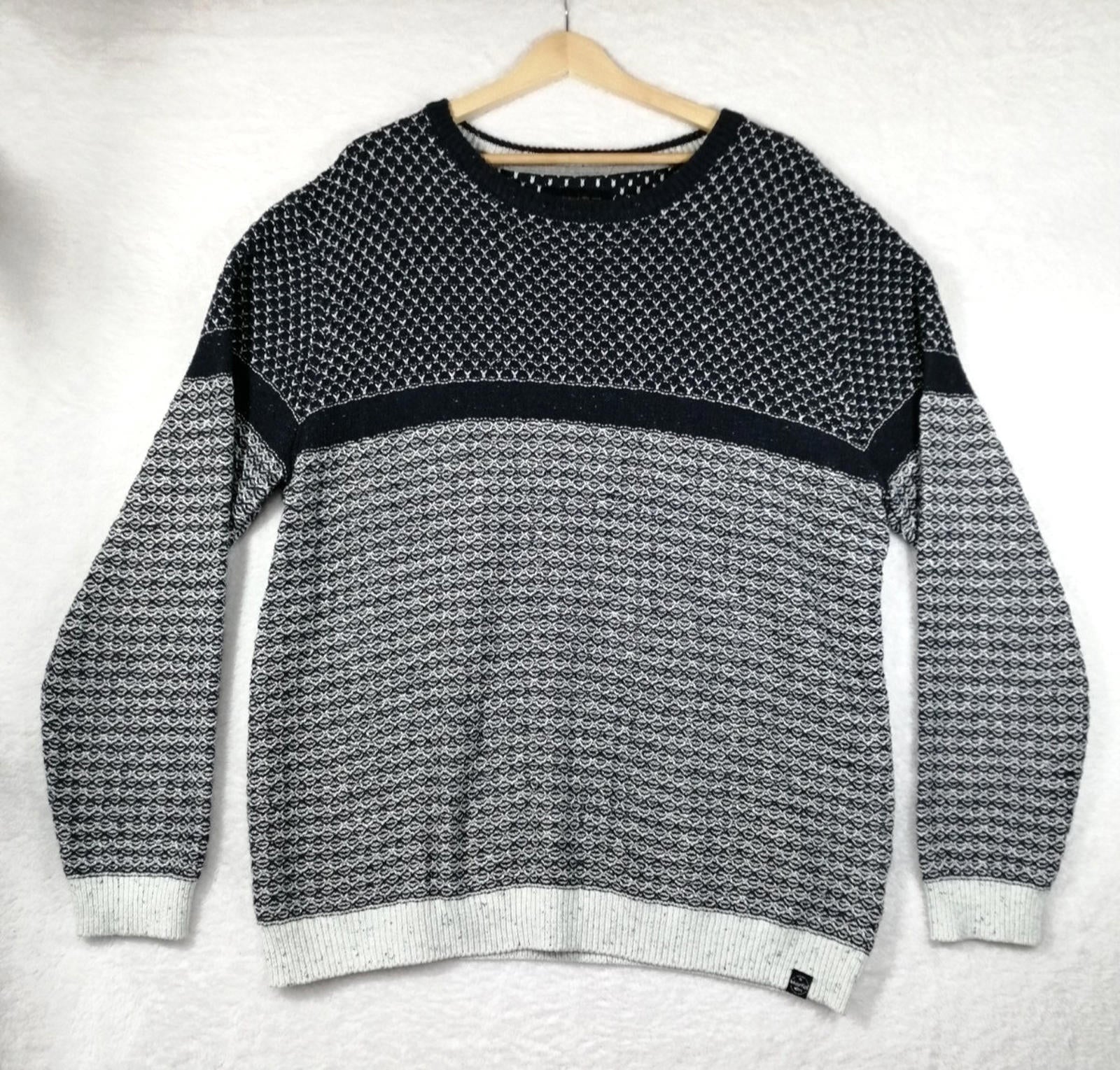 Weird Fish Chunky Knit Jumper Men's UK Size 2XL Navy White Crew Neck Sweater