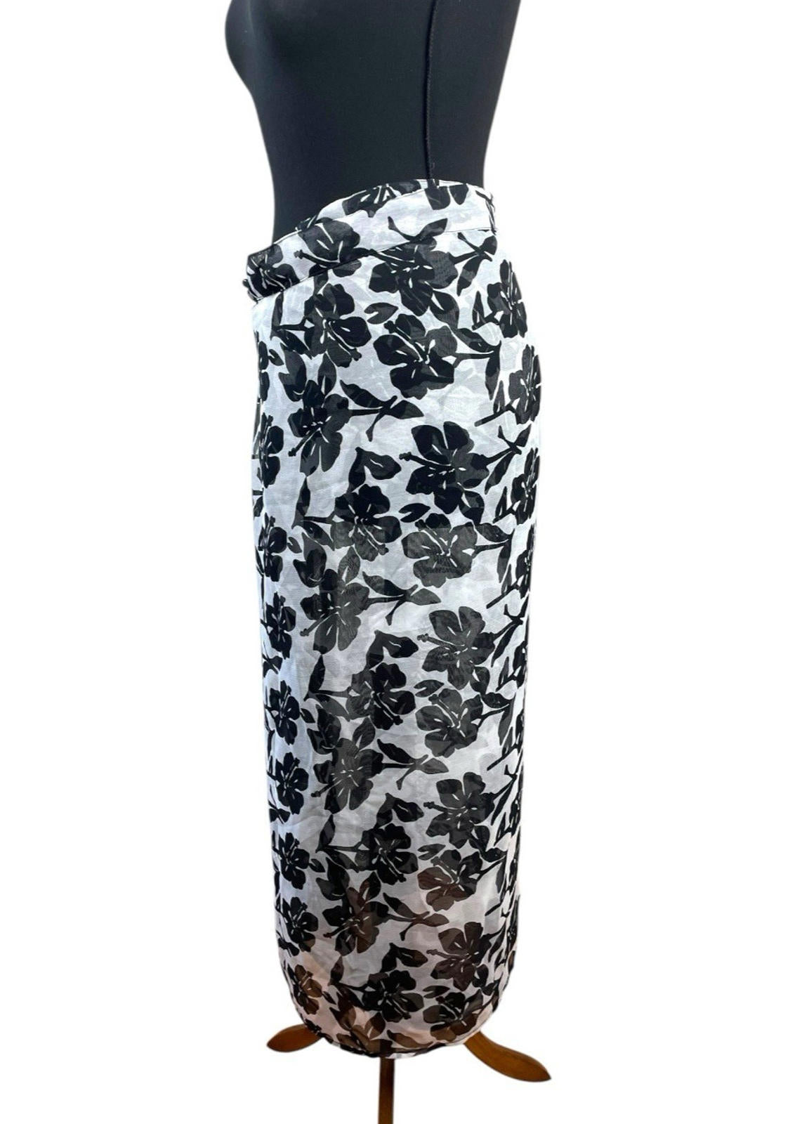 Atmosphere White  Floral Chiffon Skirt Belted Cover Up Women’s UK Size 16-18