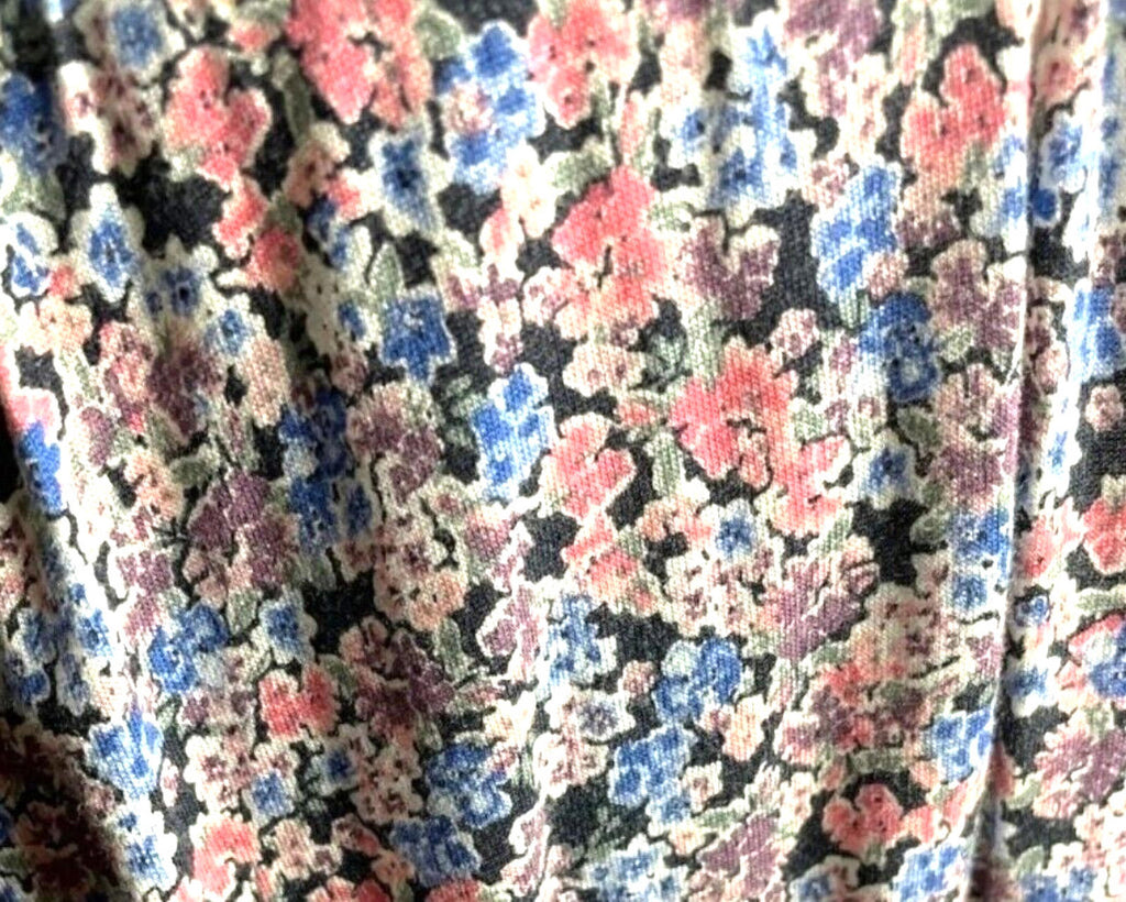 TU Ditsy Pleated Midi Skirt Women's UK Size 8 Colourful Floral Elasticated Waist