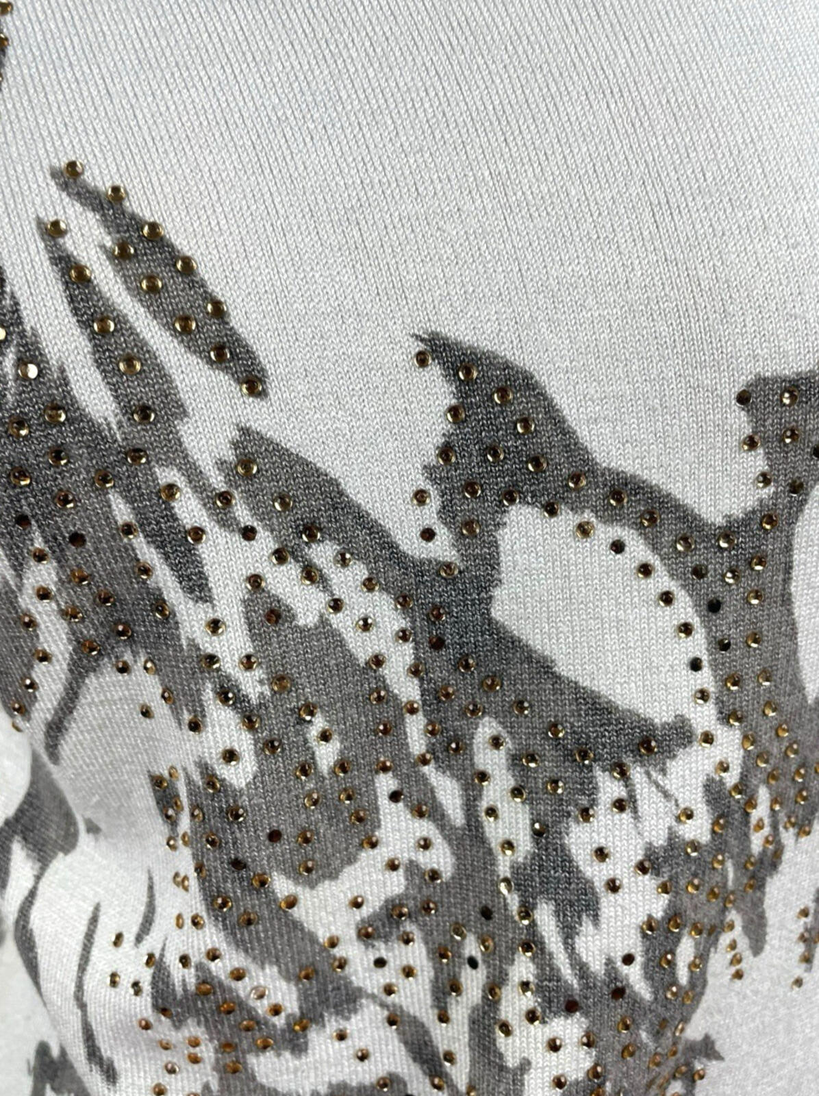Just Elegance Thin White Jumper Grey Gold Pattern Round Neck Women’s UK Size L