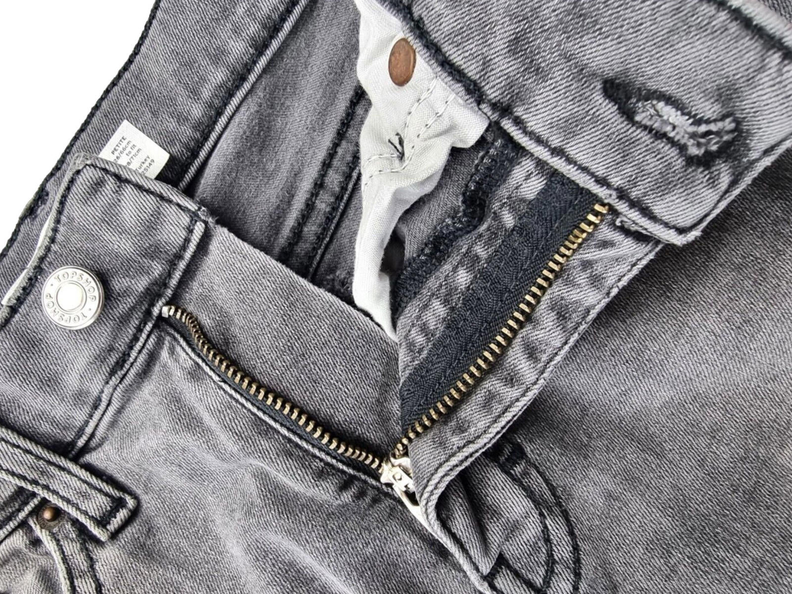 Topshop Jamie Jeans Women's UK Size W26 L28 Grey Denim Petite Ankle Grazer