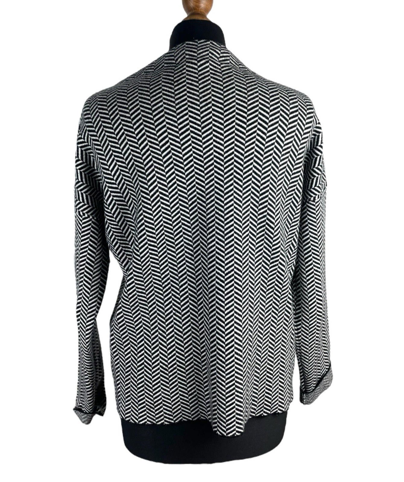 Tahari Black & White Jumper Open Neck Mid Length Women’s UK Size M