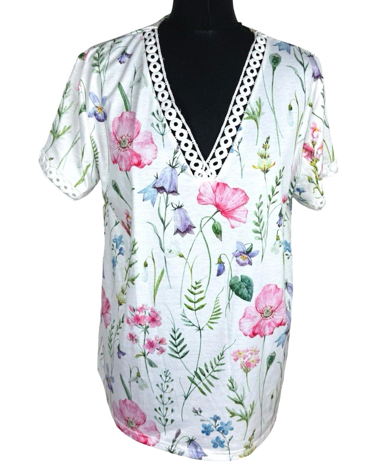 Just Fashion V-Neck Blouse Top Women’s UK Size M Floral Print Contrast Lace Trim