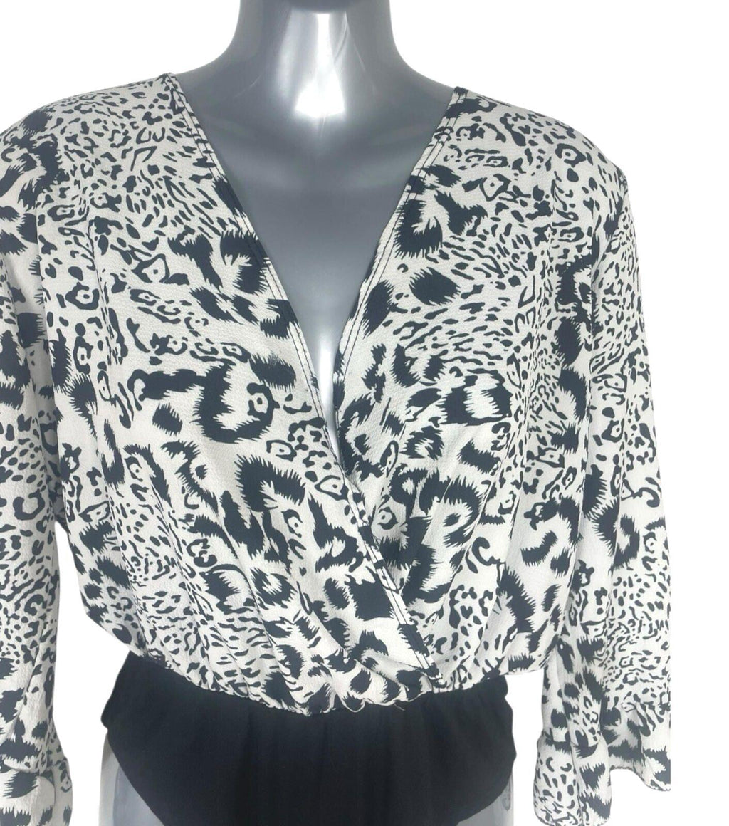 Boohoo Animal Print Bodysuit Top Women’s UK Size S Long Sleeve White Black